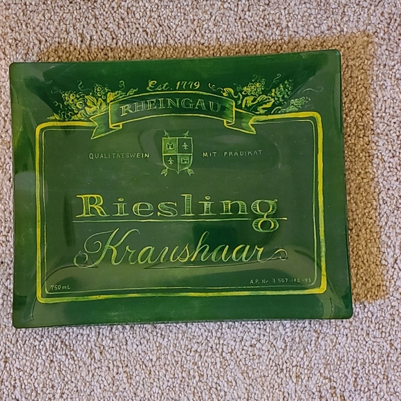 Wine And Cheese Tray Staehleng Rheingau Riesling Green Glass Label Tray EUC - Picture 1 of 2